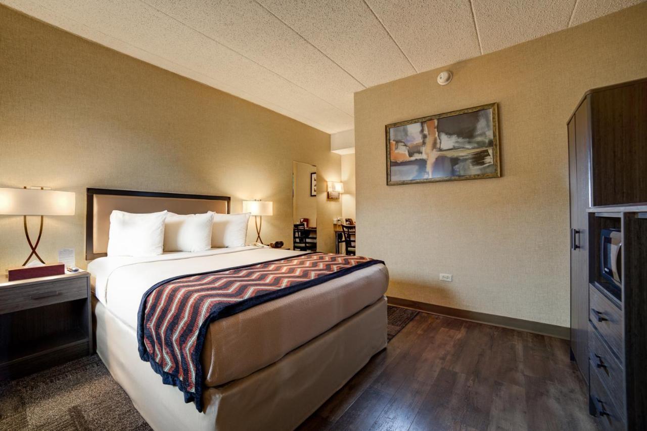 Carlton Inn Midway Чикаго Экстерьер фото